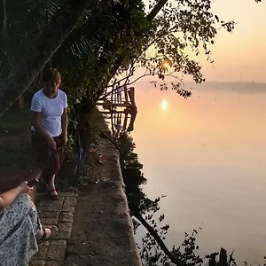  Affittacamere Ashtamudivillas